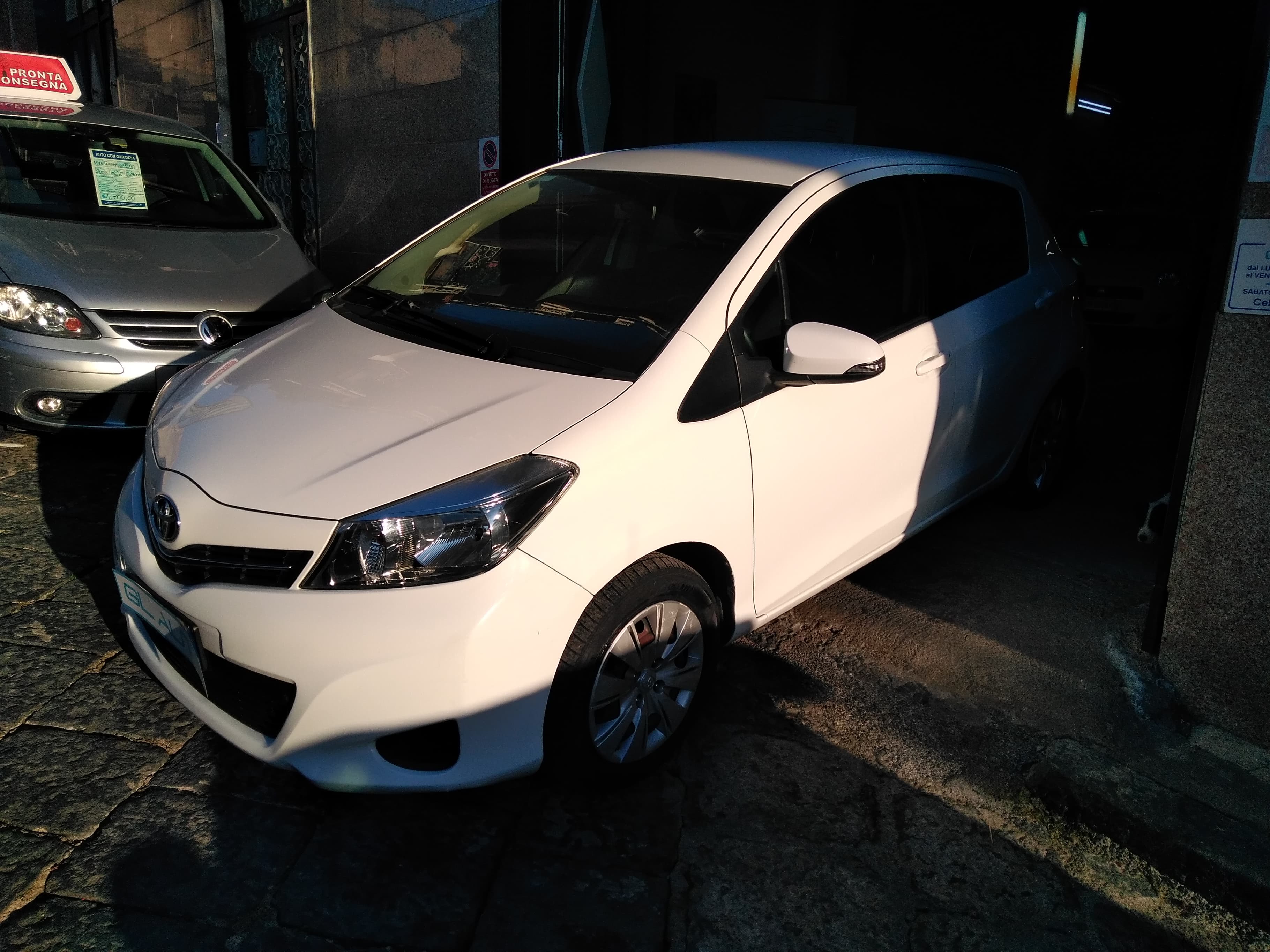 TOYOTA Yaris 1.4 d-d4 style 