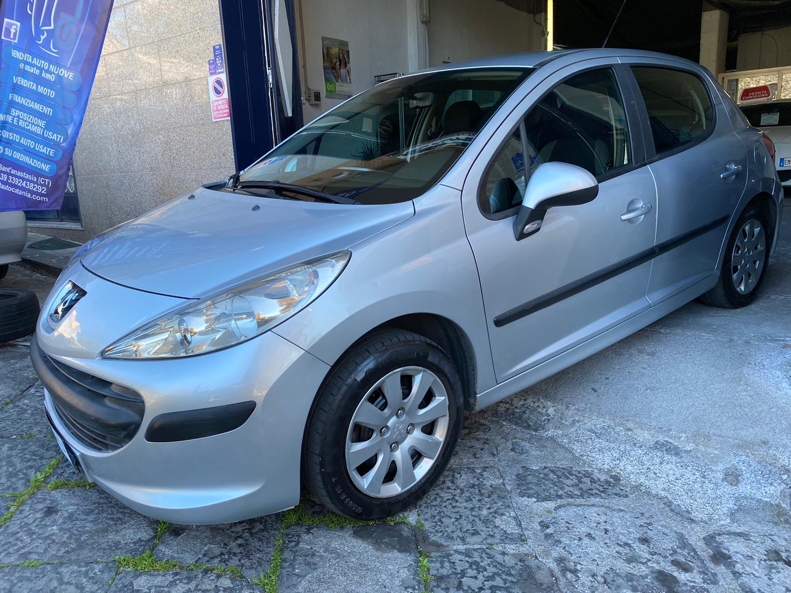 PEUGEOT 207 1.4 hdi xs 