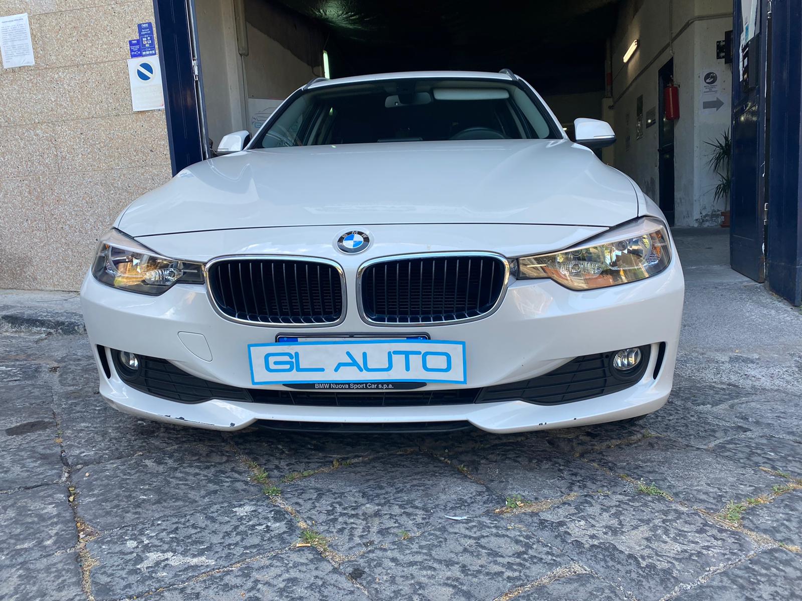 BMW Serie 3 touring aut. business