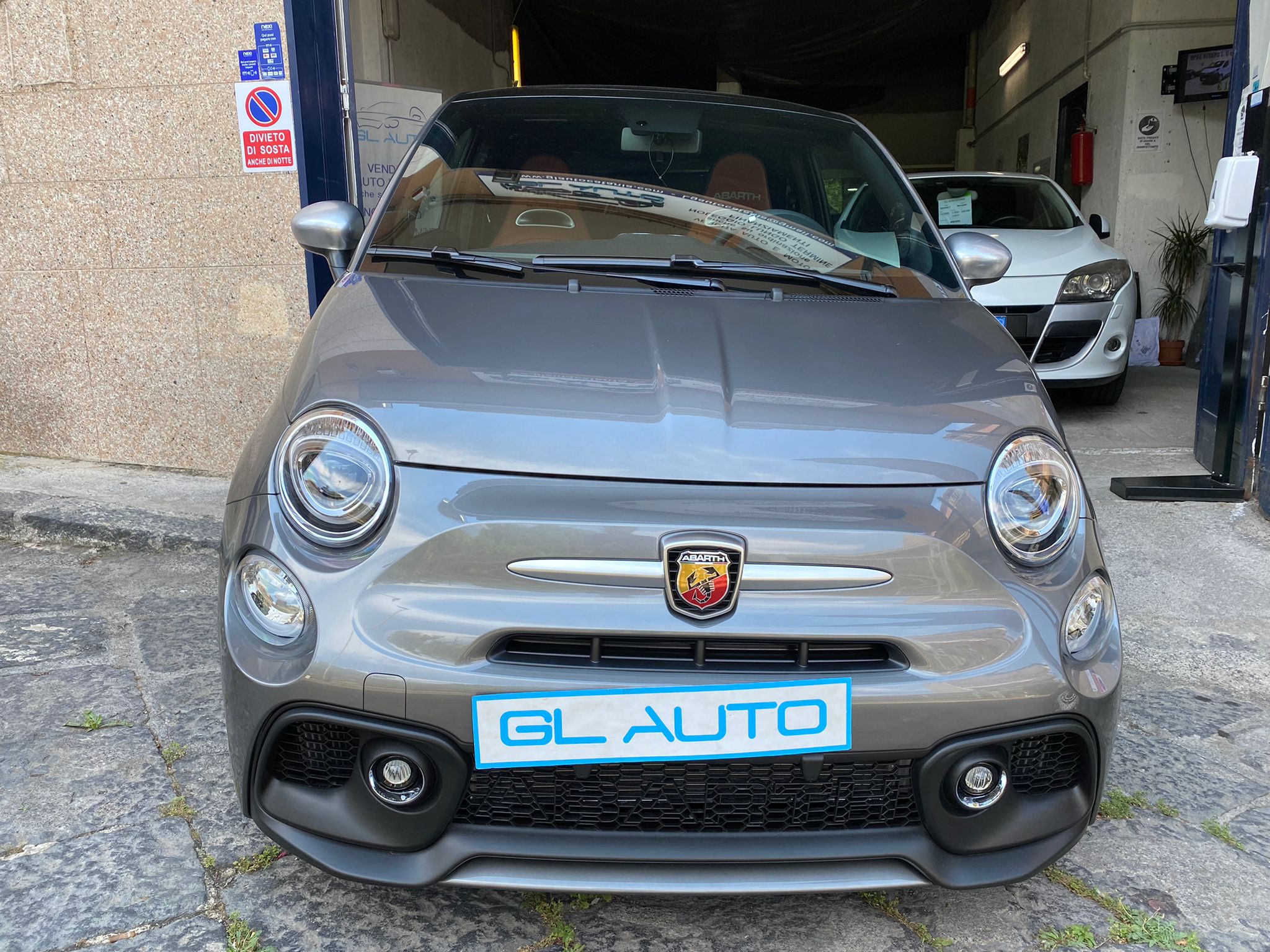 ABARTH Abarth 595 & 695 595 1.4 turbo t-jet 165cv