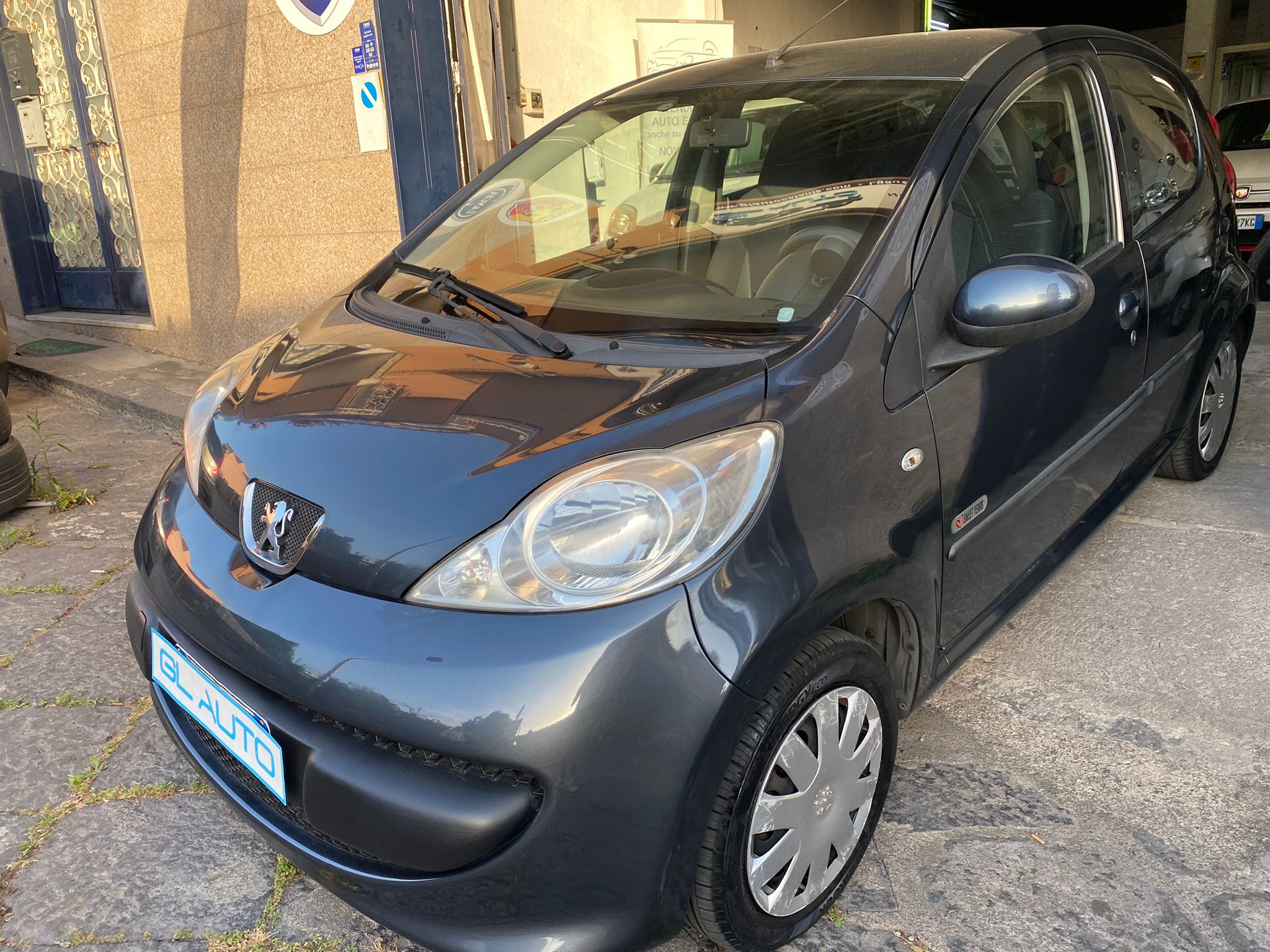 PEUGEOT 107 sweet year 5 porte 