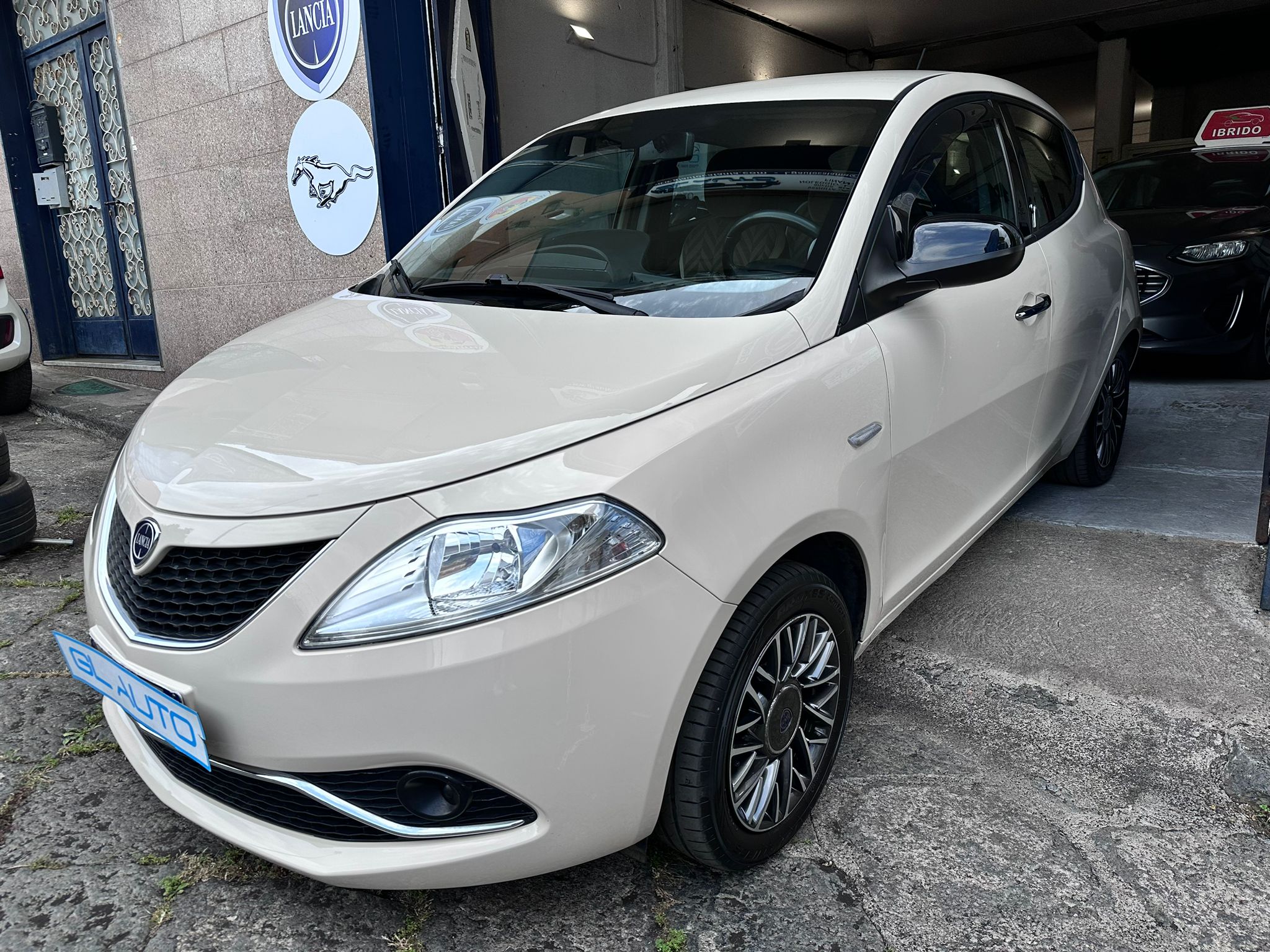 LANCIA Ypsilon 1.3 mtj 95cv gold