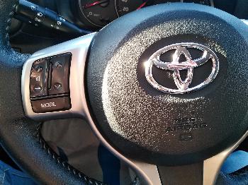 TOYOTA YARIS 1.4 D-D4 STYLE 