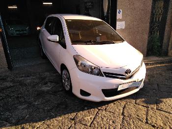 TOYOTA YARIS 1.4 D-D4 STYLE 