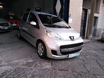 PEUGEOT 107 1.0 CAMBIO AUTOMATICO 