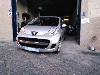PEUGEOT 107 1.0 CAMBIO AUTOMATICO 