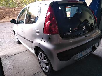 PEUGEOT 107 1.0 CAMBIO AUTOMATICO 