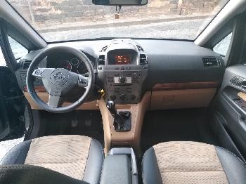 OPEL ZAFIRA 1.9 CDTI 120 COSMO 7 POSTI 