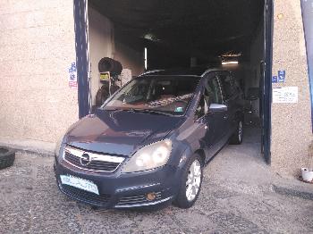 OPEL ZAFIRA 1.9 CDTI 120 COSMO 7 POSTI 