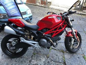 DUCATI MOSTER 696 