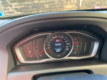 VOLVO XC 60 2.0 D4 AWD GEARTRONIC BUSINESS PLUS 