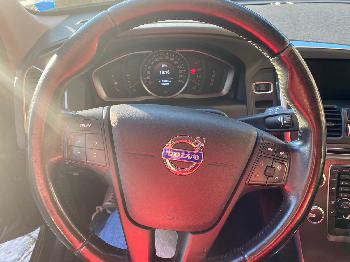 VOLVO XC 60 2.0 D4 AWD GEARTRONIC BUSINESS PLUS 