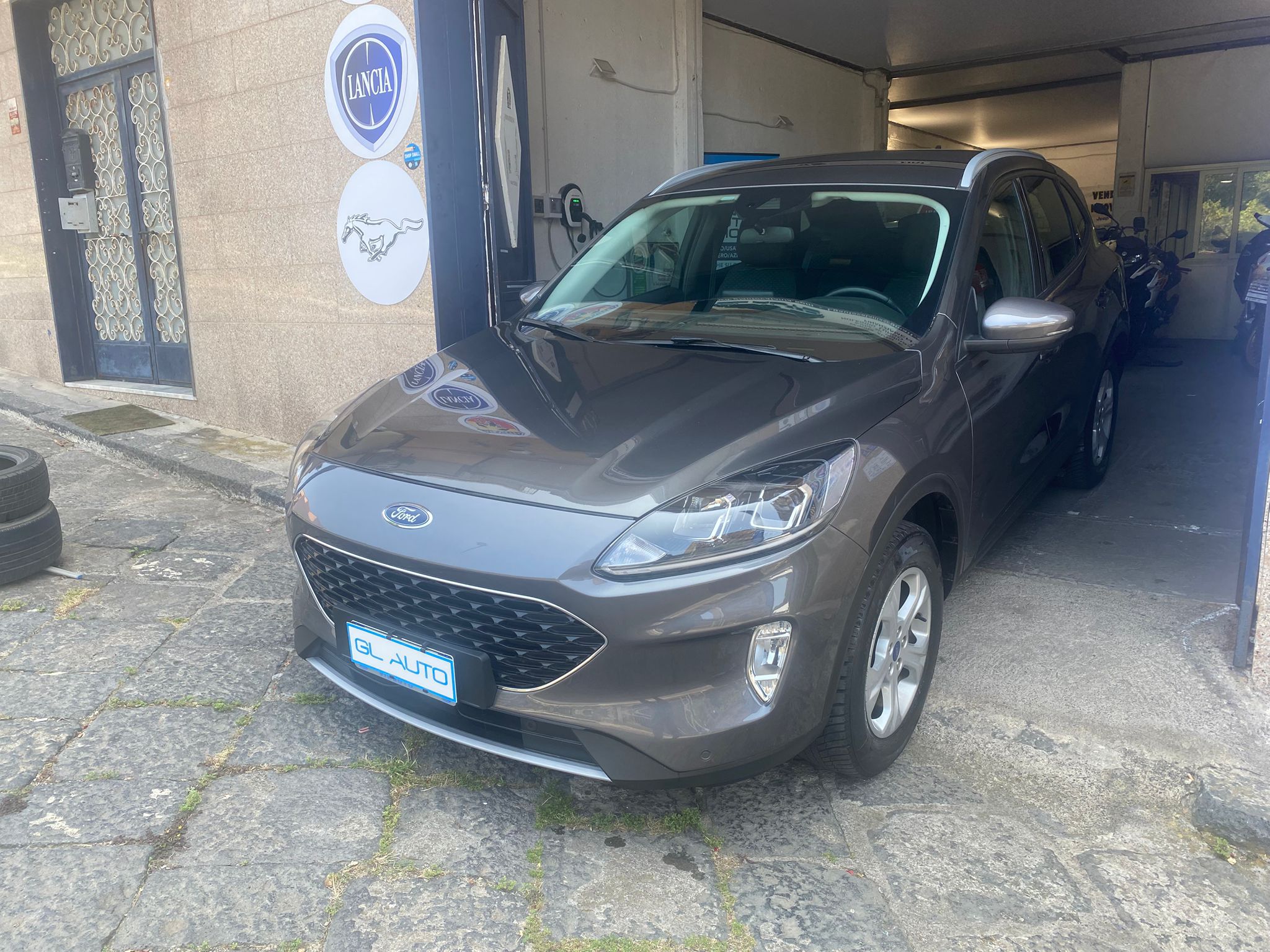 FORD Kuga 1.5 tdci 120cv connect