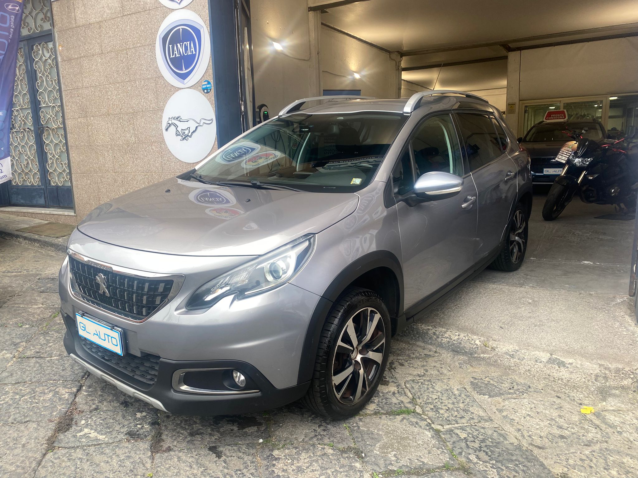 PEUGEOT 2008 1.6 hdi 120cv s&s allure 