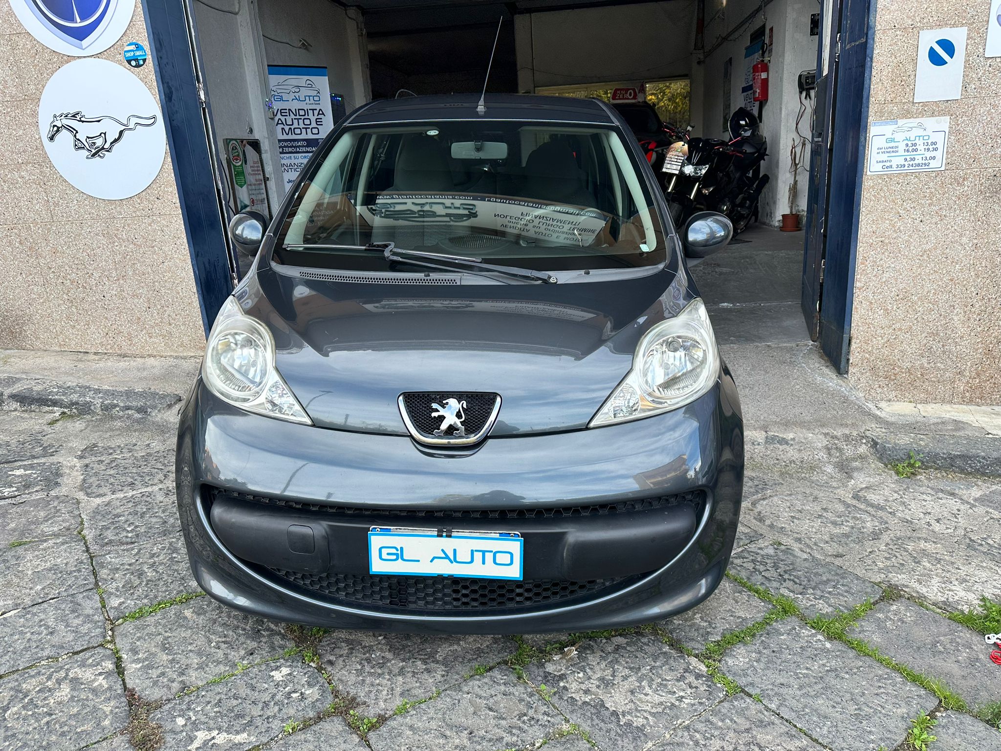 PEUGEOT 107 5 porte cambio automatico 