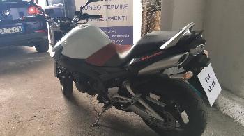 SUZUKI GSR 600 